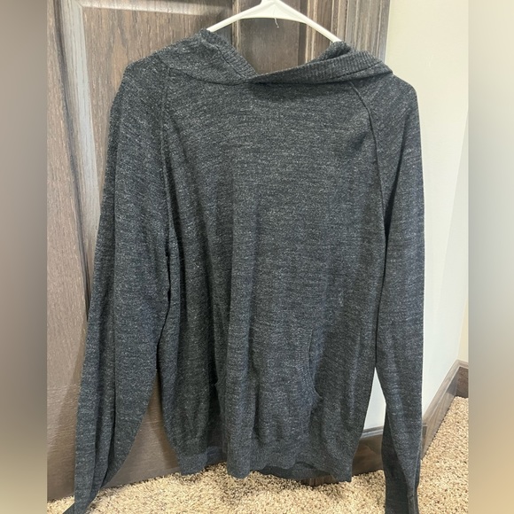 Large Old Navy Sweater - Picture 1 of 2